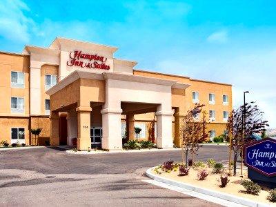 Hotel Hampton & Ridgecrest