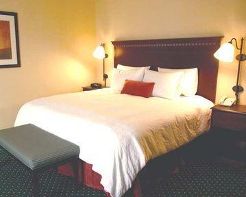 Hotel Hampton &
